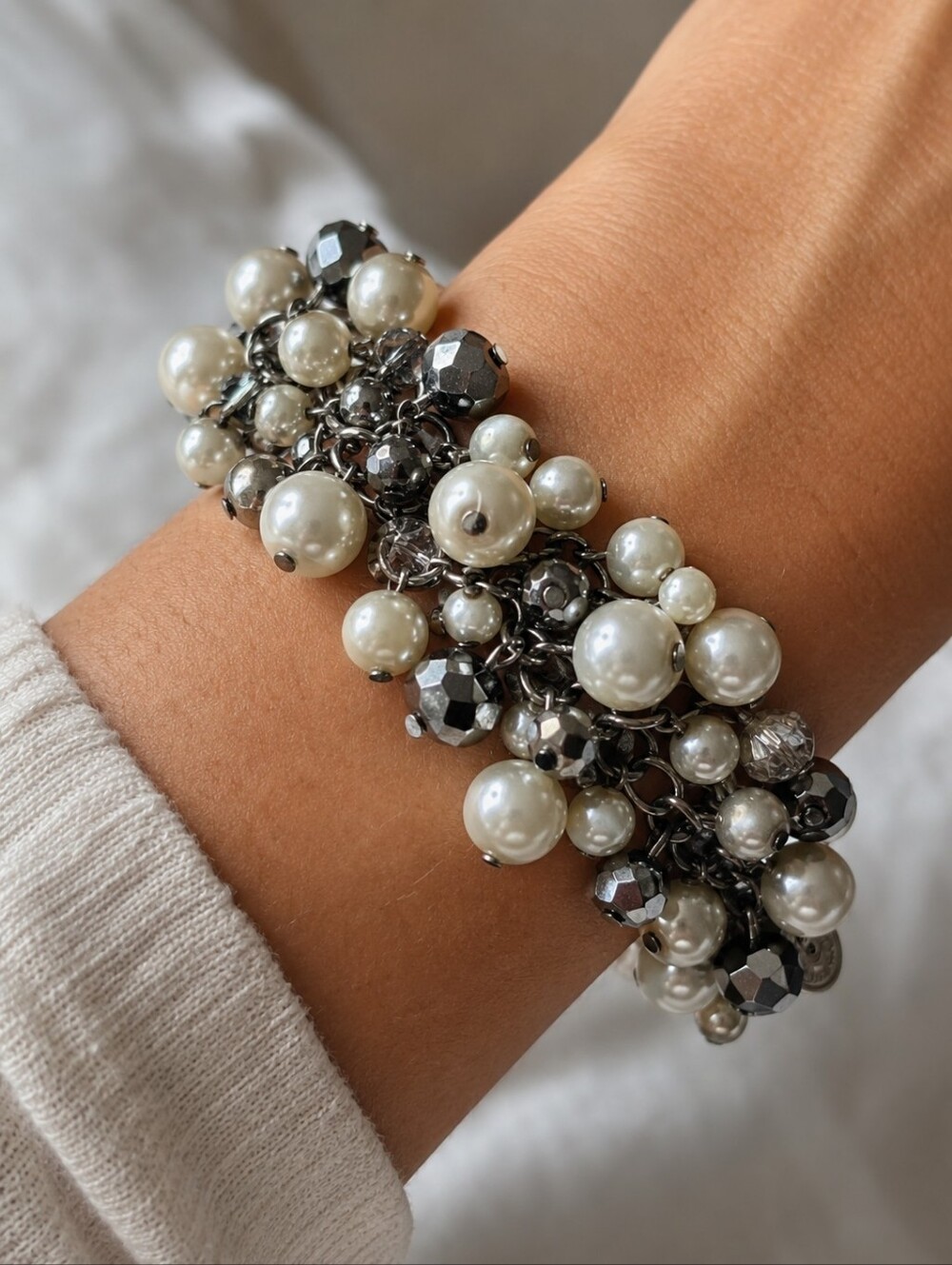 Chunky Beaded Rhinestone Crystal & Faux Pearl Wide Chain Silver Bracelet